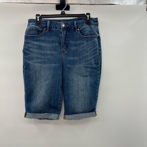 Chico's Women's So Slimming Girlfriend Rolled Cuff Denim Shorts – Size 8